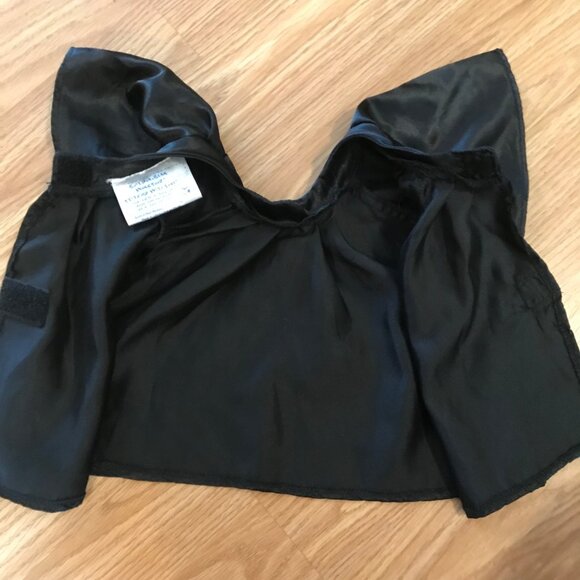 Build-A-Bear Black Satin Blouse - For Bears Who Want To Look Chic BAB - Picture 3 of 4